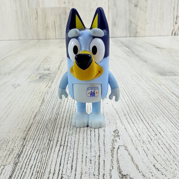 Bluey Work Heeler Figure Blue NEW - Picture 1 of 8